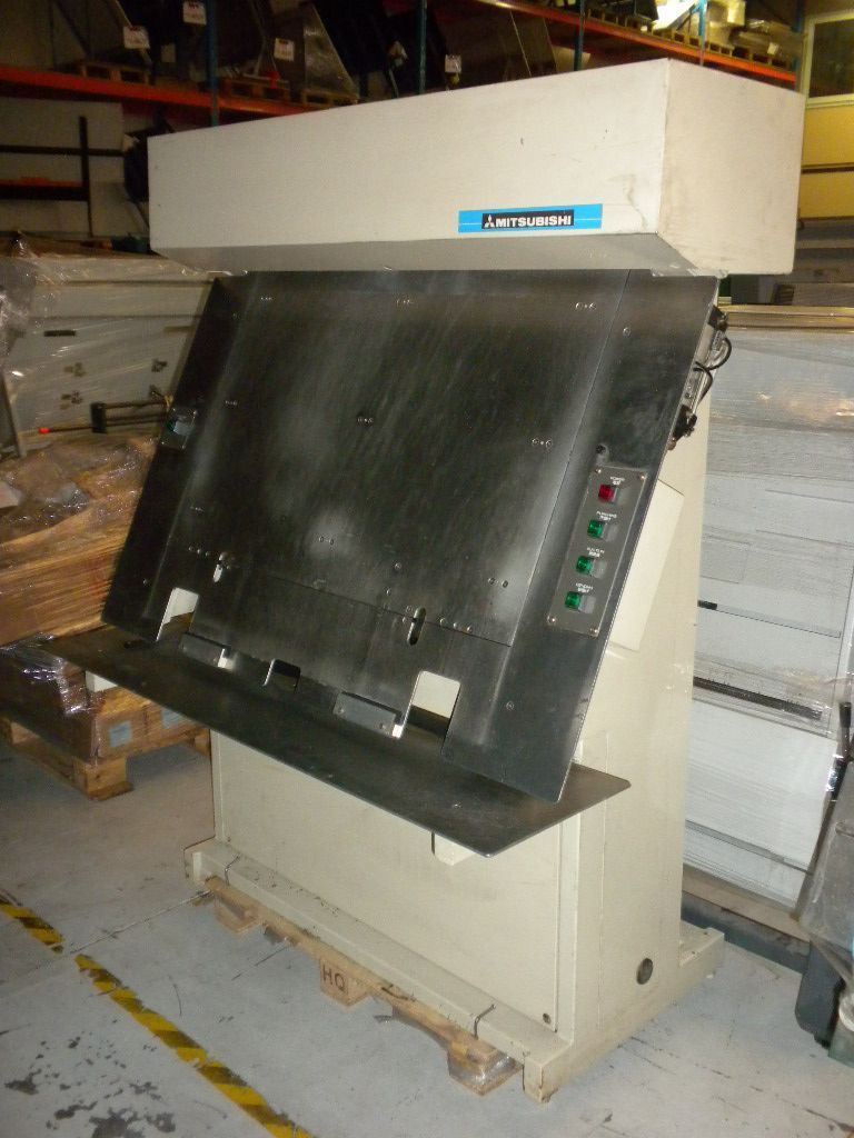 used machine PUNCH-MITSUBISHI SAPC-1992