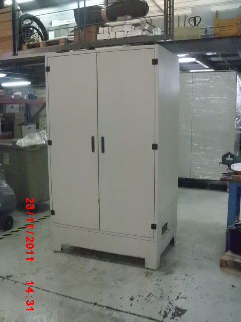 used machine BECKER-AIR CENTER-2002